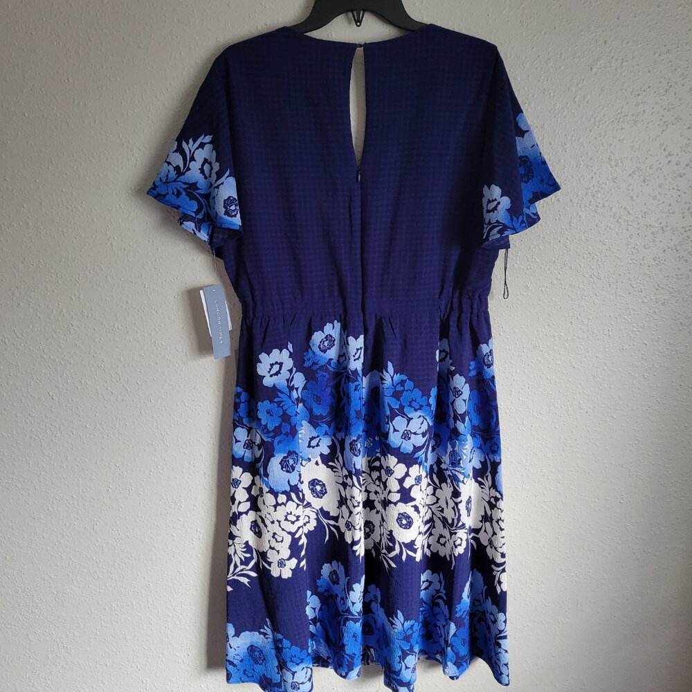 London Times Woman's Blue and white Dress - Picture 2 of 6